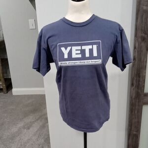 YETI Women's Blue & White short sleeved T-Shirt. Size medium. In good condition
